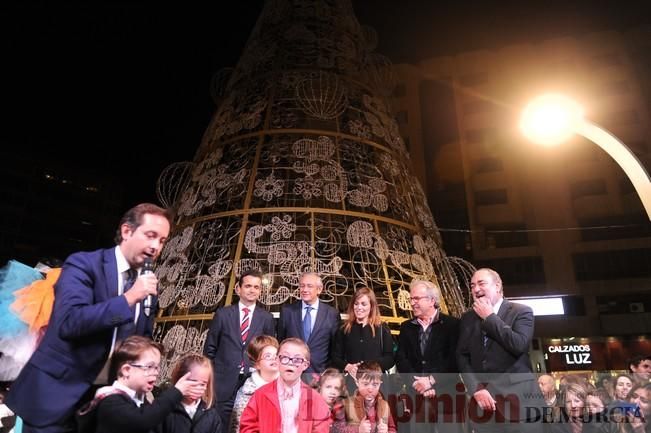 Encendido del árbol de Navidad en El Corte Inglés de Murcia