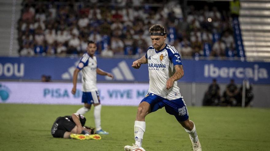 Diego González, un defensa mayúsculo: las puntuaciones del Real Zaragoza-Antequera