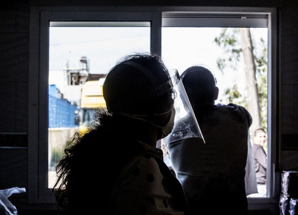 Una mano amiga en el drama del Cementerio