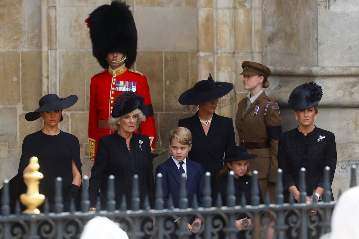 State funeral and burial of Queen Elizabeth