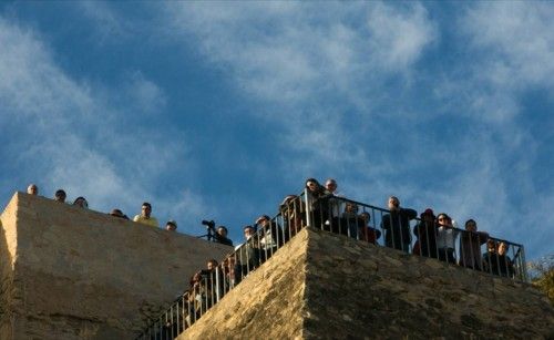 Alicante se vuelca con la procesión de Santa Cruz