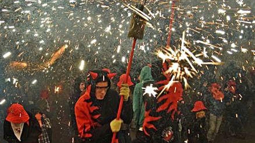 El correfoc de la Festa Major de Puig-reig, que es farà aquesta nit, és molt concorregut