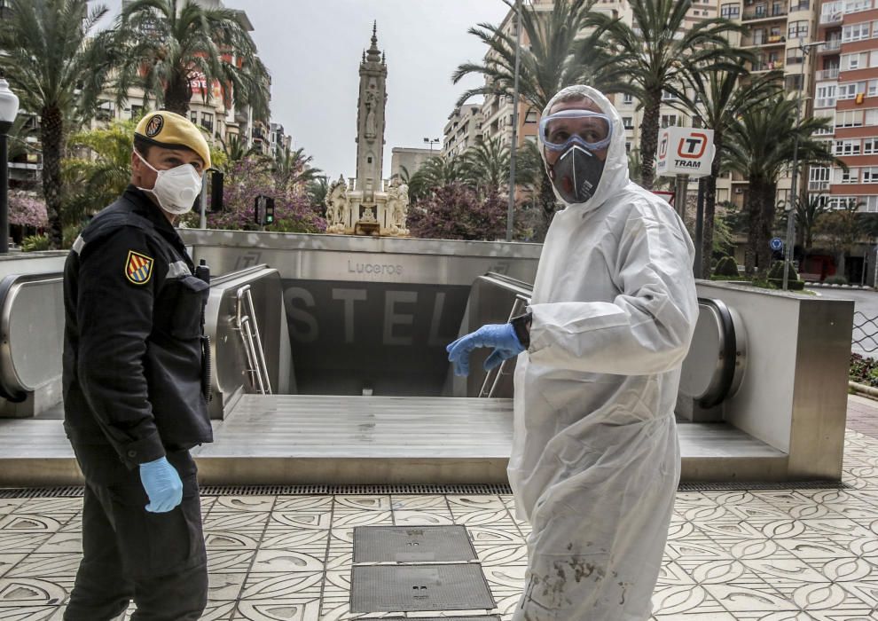 Trabajos de la UME en la Estacion de Renfe, Luceros y Hospital General de Alicante