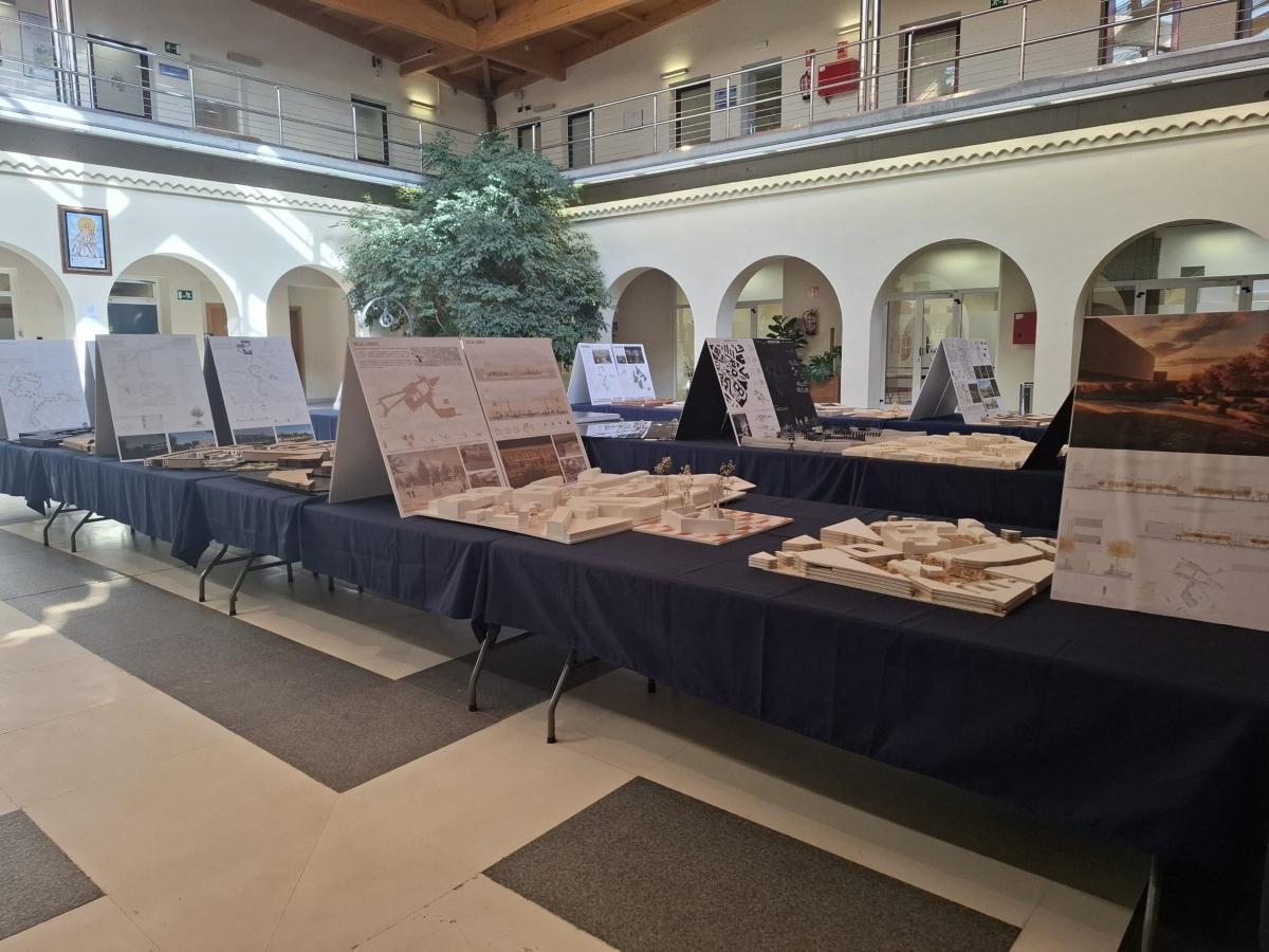 Estudiantes de arquitectura presentan propuestas para renovar las plazas de Pozuelo de Alarcón