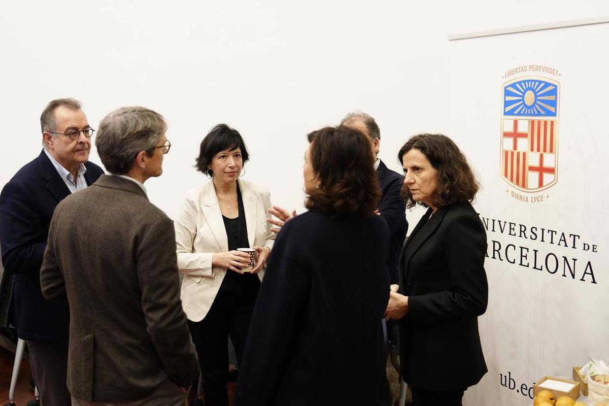 Barcelona 02/02/2026 European Bridges: 'Simplificación Administrativa y Competitividad Europea' con Ana Gallego (en las fotos, con chaqueta blanca) directora general de Justicia y Consumidores de la Comisión Europea Fotografía de Ferran Nadeu
