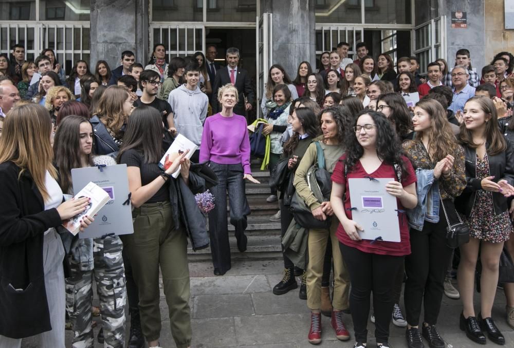Premios Princesa de Asturias 2019: Siri Hustvedt mantiene un encuentro con estudiantes en Oviedo
