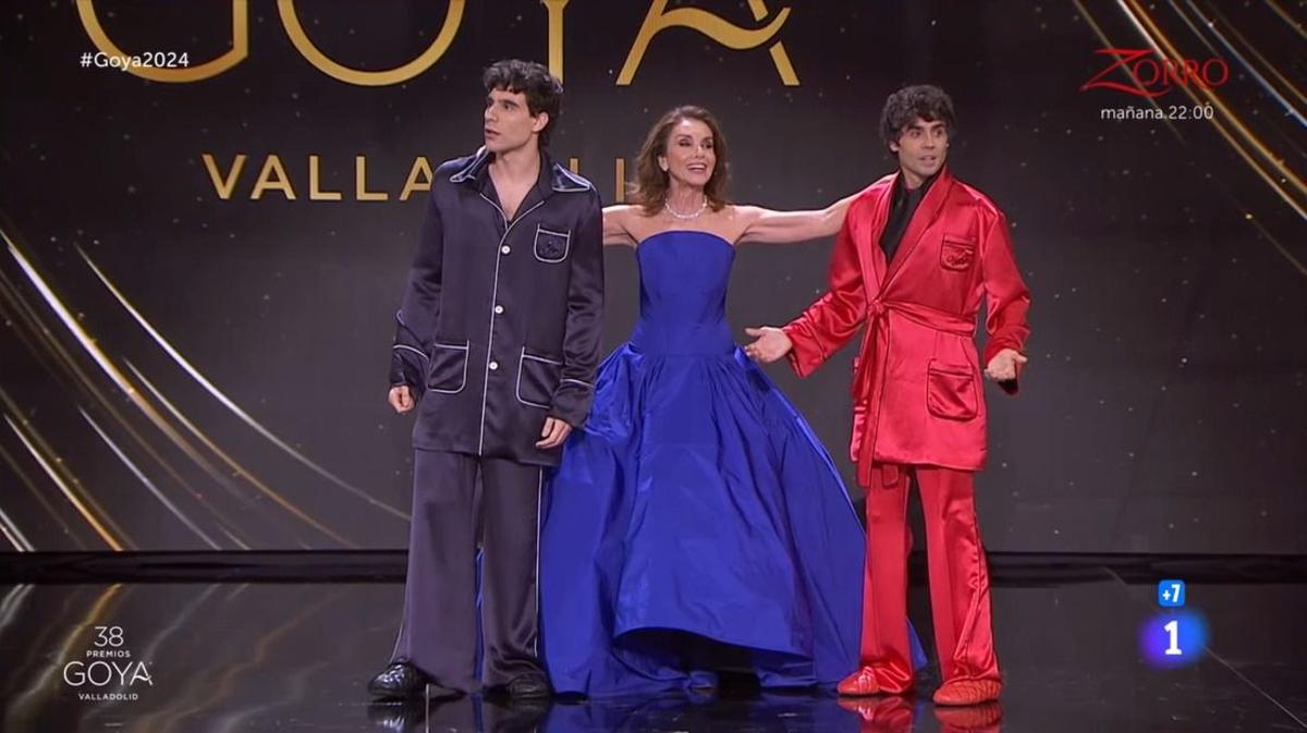 Ana Belén con vestido Juan Vidal en la gala de los Premios Goya 2024