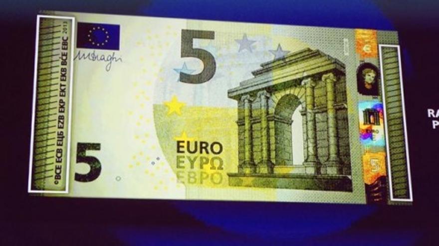 Así es el nuevo billete de 5 euros