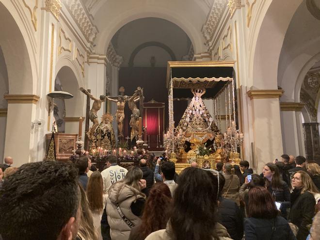 Dolores del Puente suspende su salida.