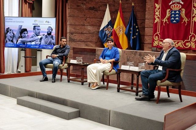 Charla '40 Años de Deporte en Canarias'