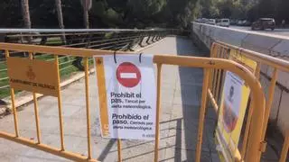 València cierra todos los colegios e institutos ante el aviso rojo