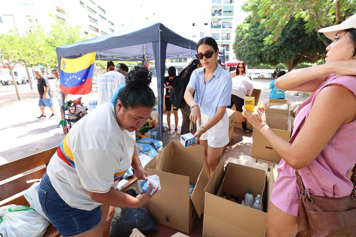 Galería: Recogida de donaciones en Ibiza para los damnificados por el terremoto en Venezuela