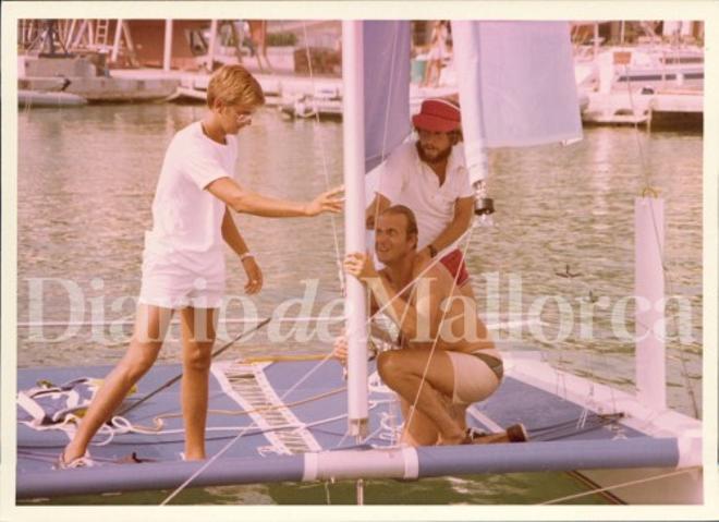 El Rey don Juan Carlos, navegando en aguas de Mallorca
