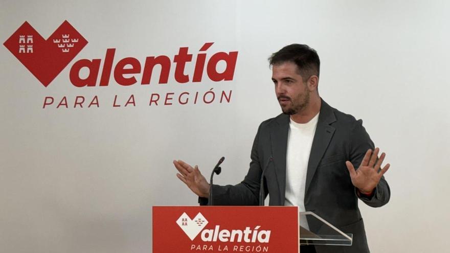 El PSOE rechaza el proyecto de ley de vivienda del Gobierno regional y exige medidas a corto plazo