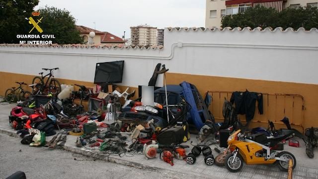 Desarticulada una organización que robaba viviendas en Málaga.