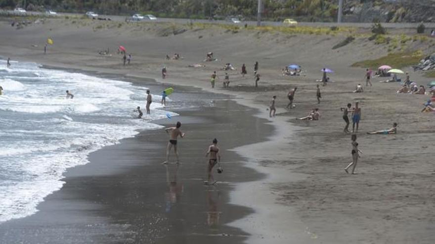 Denunciados cuatro menores en La Laja por posesión de drogas