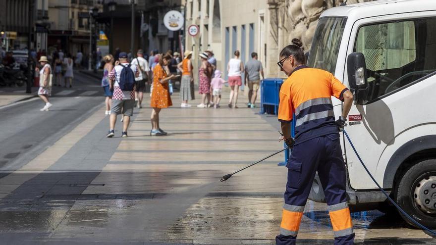 Adaptar los horarios a las olas de calor no está al alcance de todos los sectores