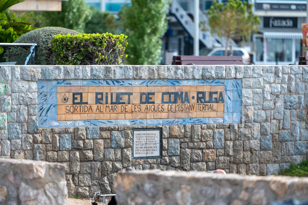 La fuente de la que mana el riuet de Comarruga