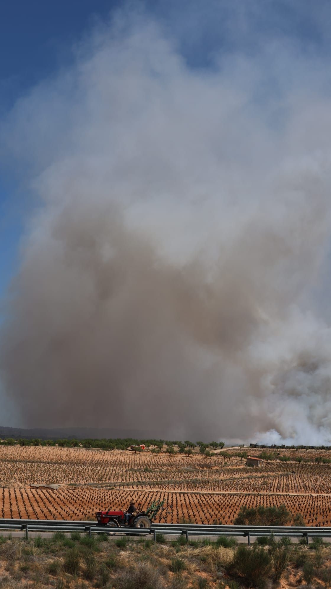 Incendio en la planta de tratamiento de residuos de San Antonio de Requena