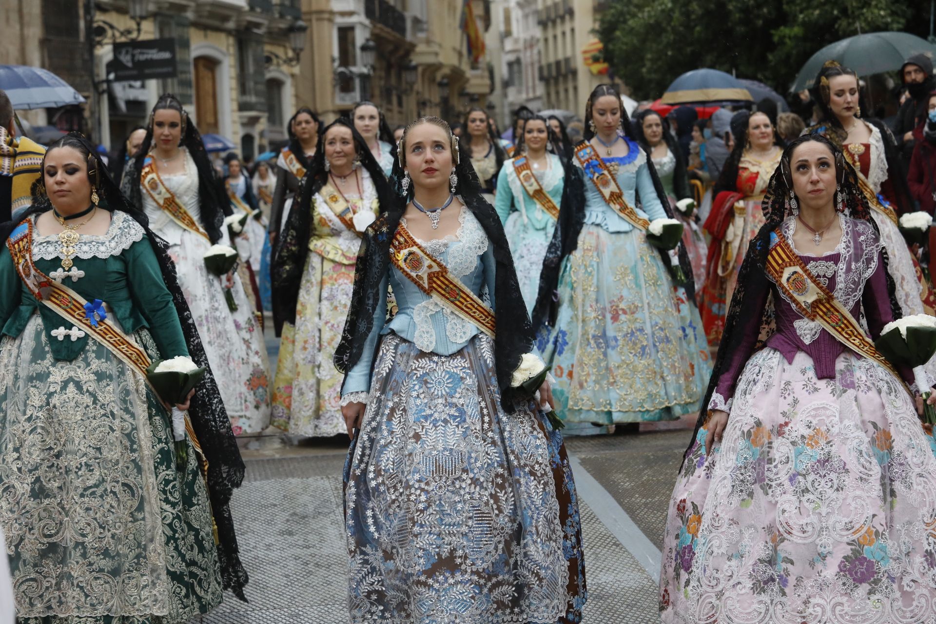 Búscate en el primer día de Ofrenda por la calle Quart (entre las 15.30 y las 17.00 horas)