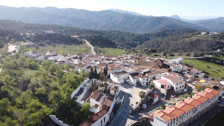 Alpandeire volverá a celebrar su tradicional Día de la Cruz