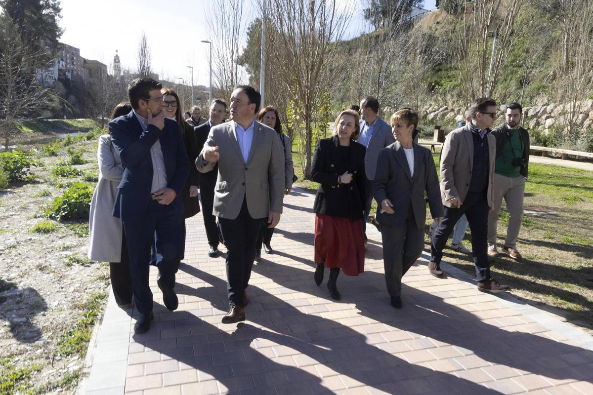 Jorge Rodríguez, Pérez Llorca y Natàlia Enguix, en una visita reciente a Ontinyent.