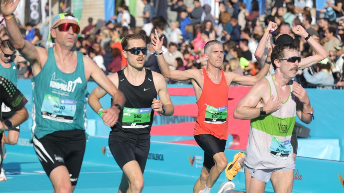 Búscate en el Maratón Valencia 2025
