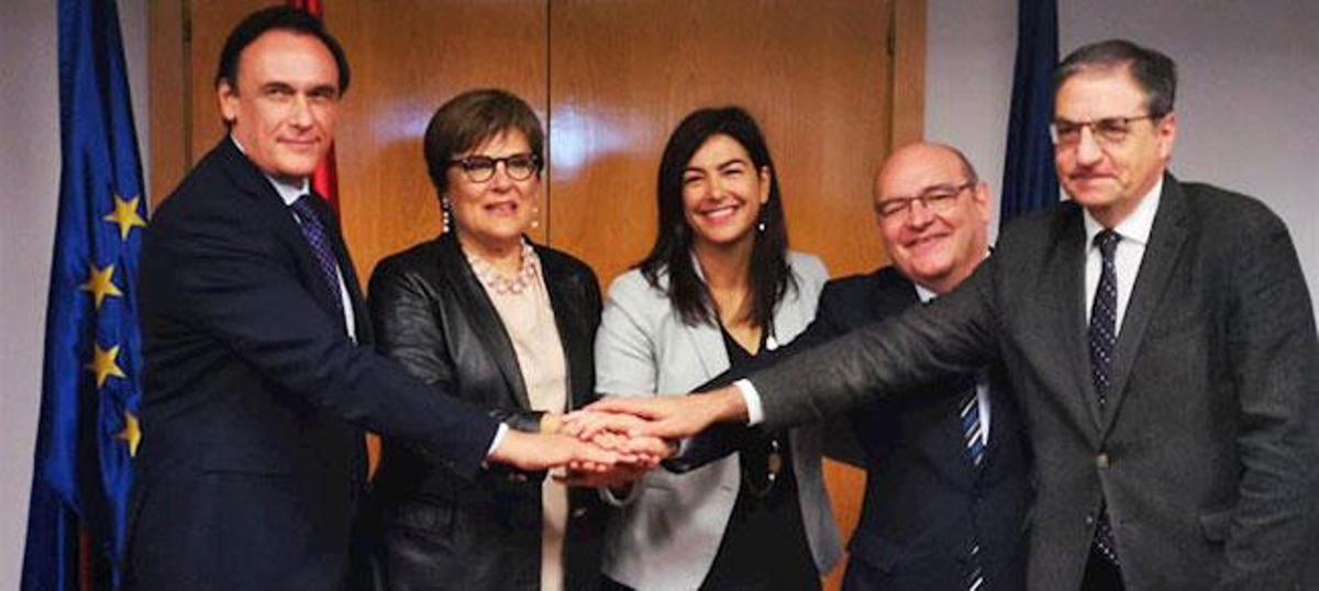 Villamandos, Heras, Rienda, Pingarrón y Soriano durante la firma del protocolo entre Gobierno, universidades y CSD.