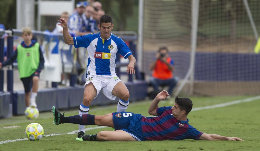 El Hércules cae por 1-0 ante el Atlético Levante