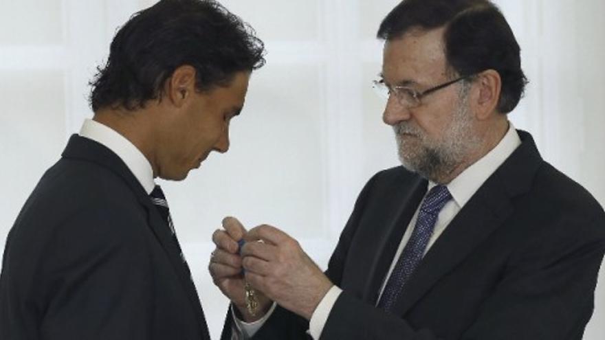 Rajoy entrega a Nadal la Medalla de Oro al Mérito en el Trabajo