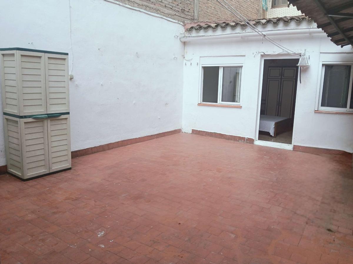 La terraza de la vivienda a la venta en las Delicias