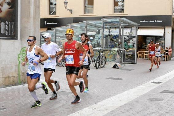 9.000 Läufer aus 49 Ländern gingen am Sonntag den 15.10. an den Start. In der Marathon Disziplin gingen die Deutschen leer aus.