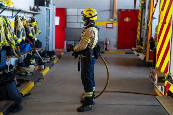 Una persona herida por quemaduras en un incendio en un piso en Santa Coloma de Gramenet