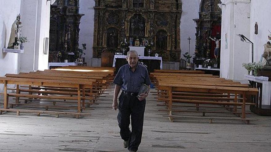 El retablo también está afectado por los xilófagos.