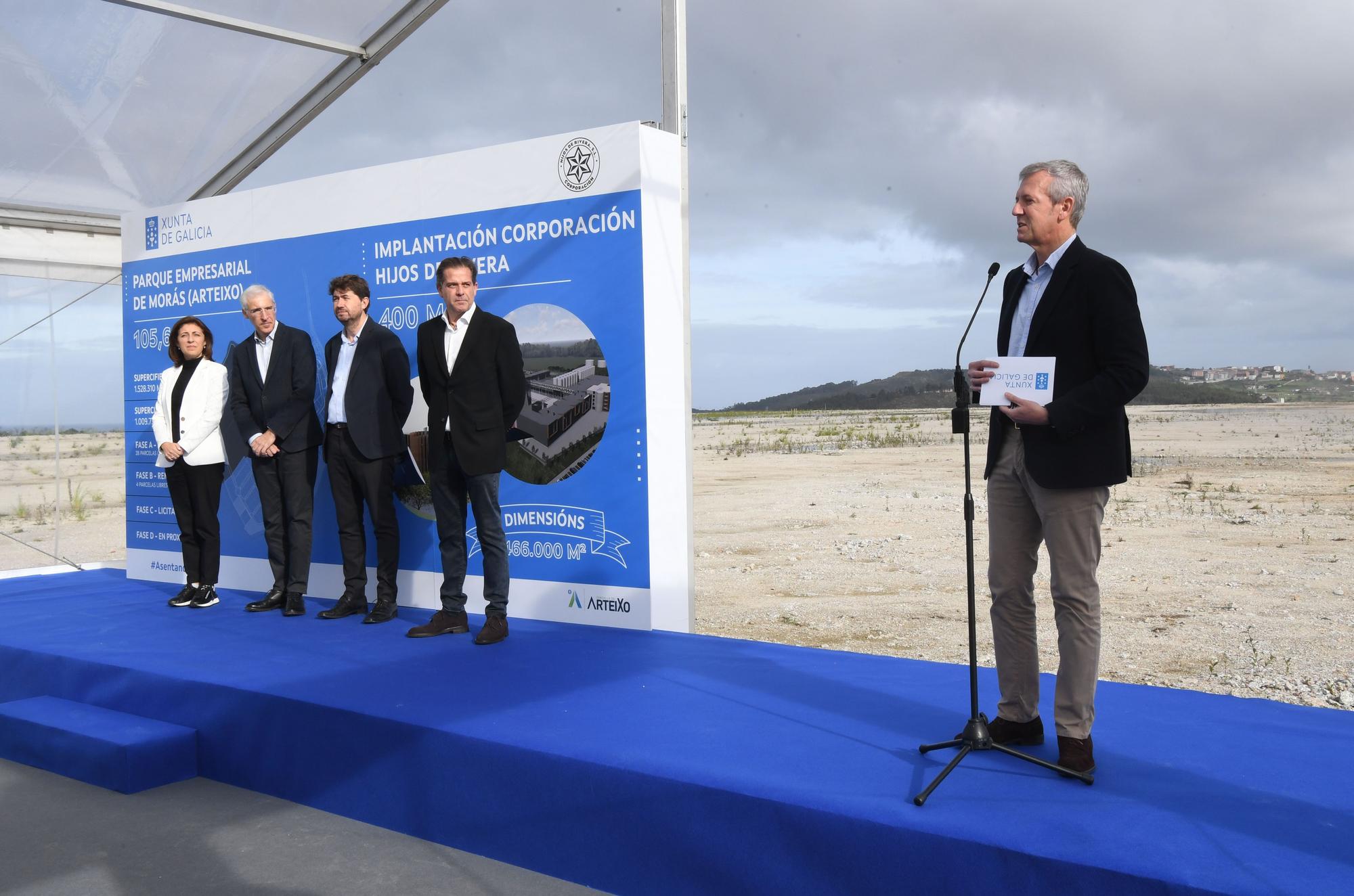 Primera piedra de la nueva fábrica de Estrella Galicia en Morás (Arteixo)