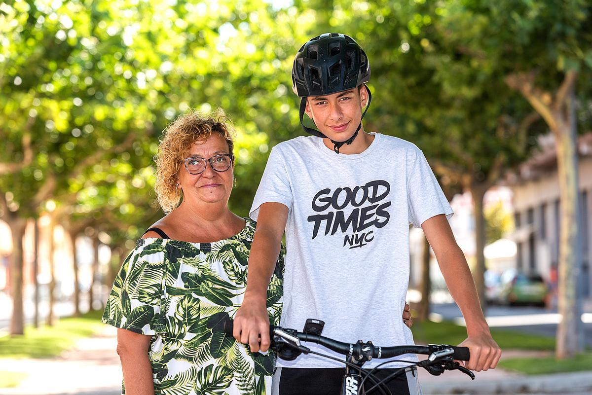 Marc Torrent y su madre Imma Solà.