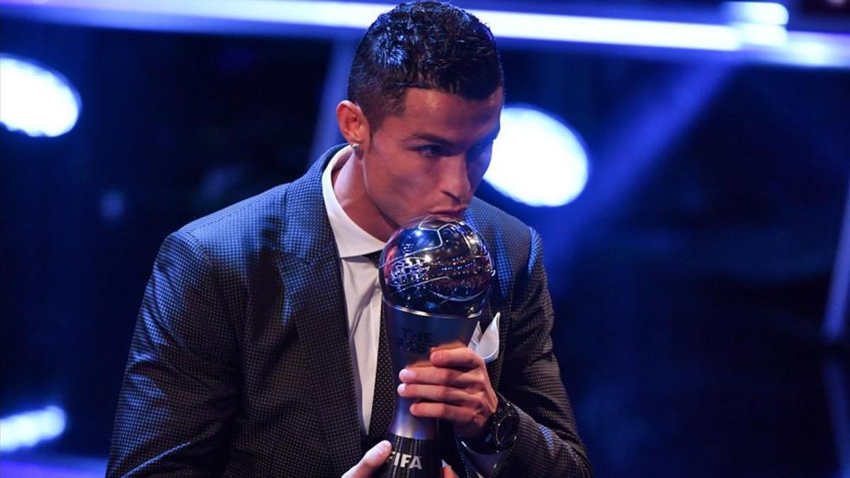 Cristiano Ronaldo salió vencedor de los dos últimos y únicos premios The Best