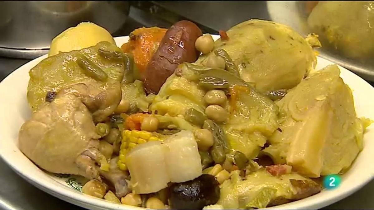 Plato de puchero en una imagen de archivo.