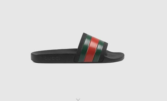 3. Chancla de goma de Gucci