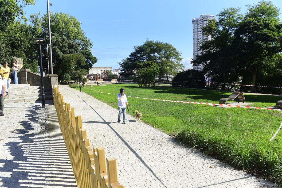 El parque de Santa Margarita estrena caminos, zonas verdes y nuevo mobiliario urbano El parque de Santa Margarita estrena caminos, zonas verdes y nuevo mobiliario urbano
