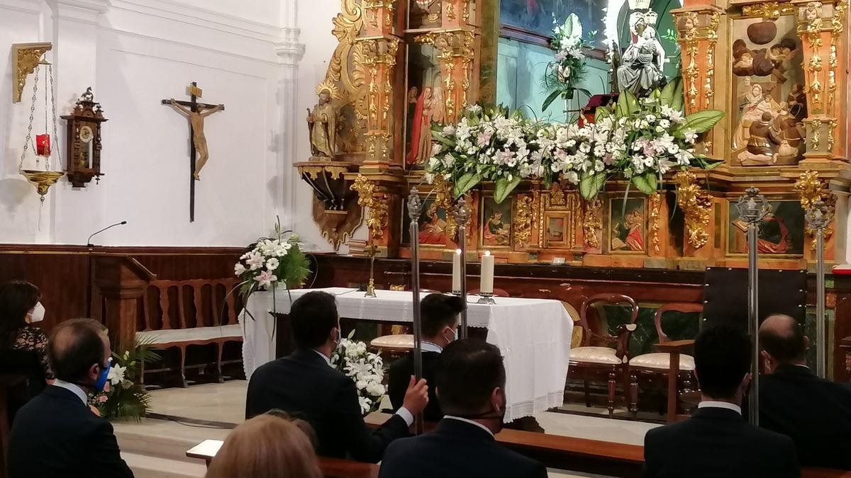 Cofrades y autoridades veneran a la Virgen del Canto en la fiesta celebrada el pasado año