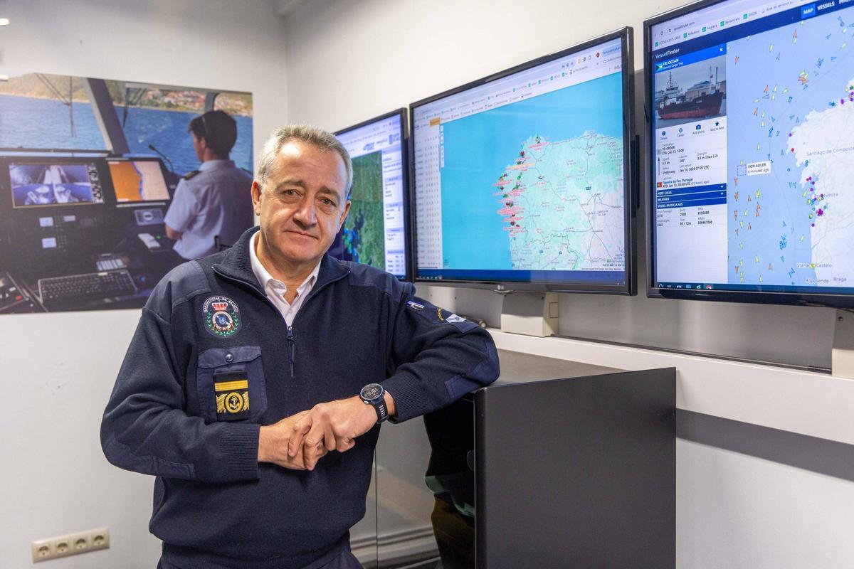 Juan Carlos Codesido en la sede de Gardacostas