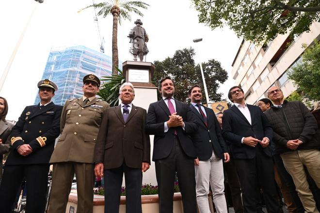 Así es la nueva escultura en Elche en honor a Jorge Juan