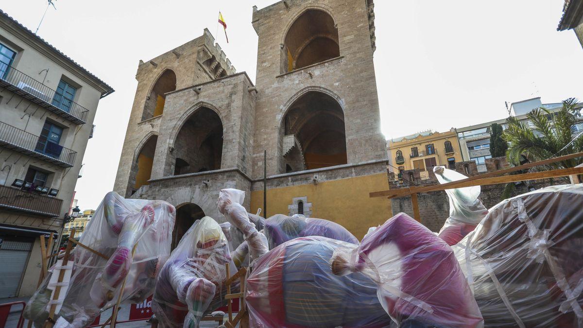 &#039;Plantà&#039; pasada por agua como bienvenida a las Fallas 2021.