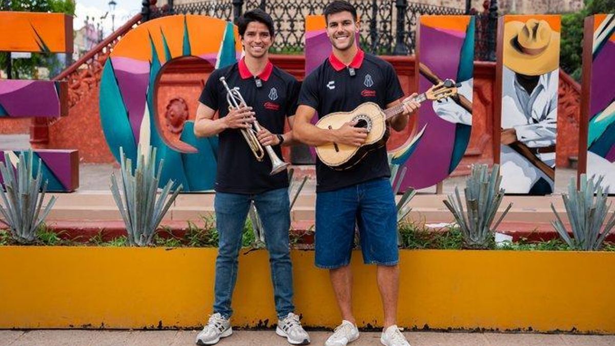 Róber Pier junto a su compañero Orrantia