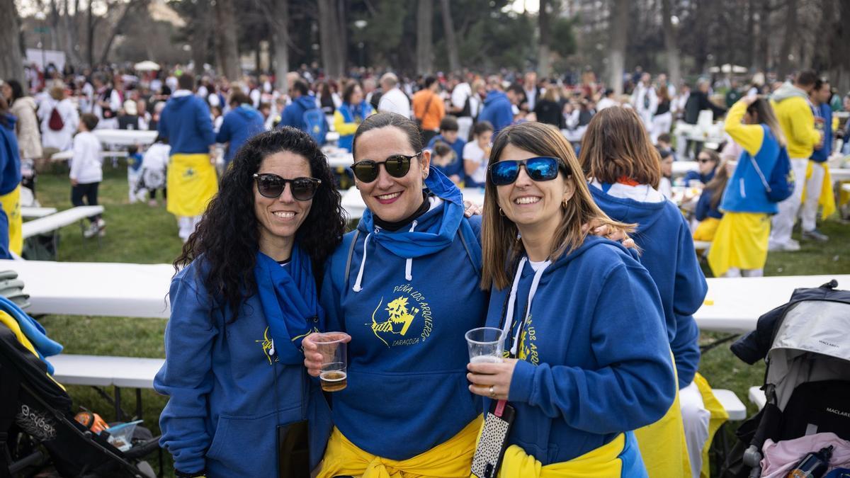 Los zaragozanos no fallan a su cita en el Tío Jorge por la Cincomarzada