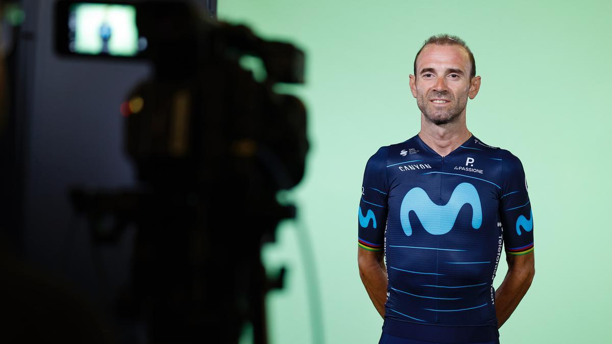 Alejandro Valverde, en una sesión fotográfica antes de la Vuelta a España