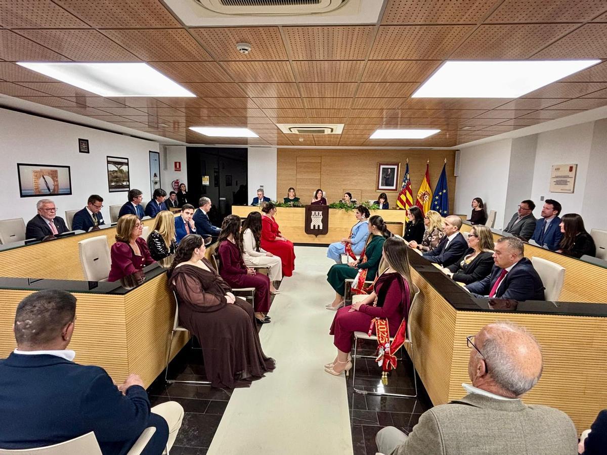 Un instante del pleno extraordinario.