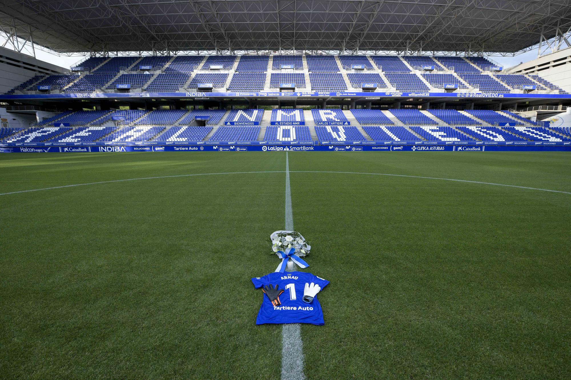 Las imágenes el homenaje a Arnau en el Tartiere