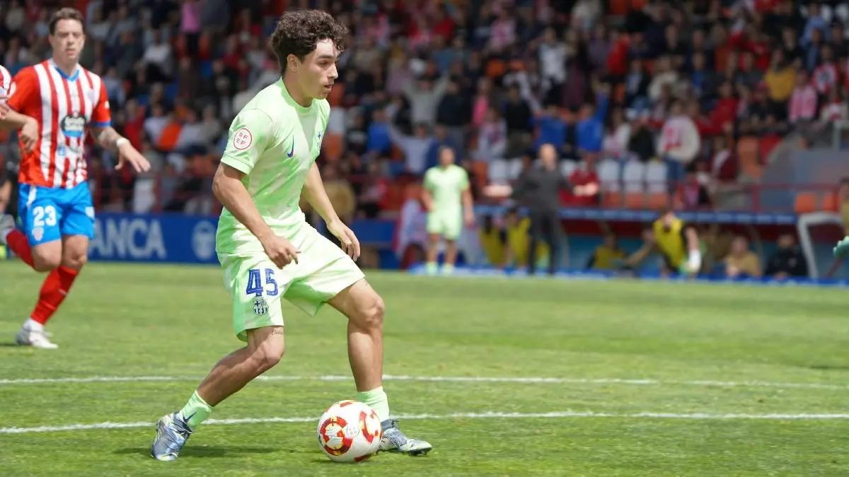 Lugo - Bar?a Atl豕tic, en vivo: partido de la Primera RFEF